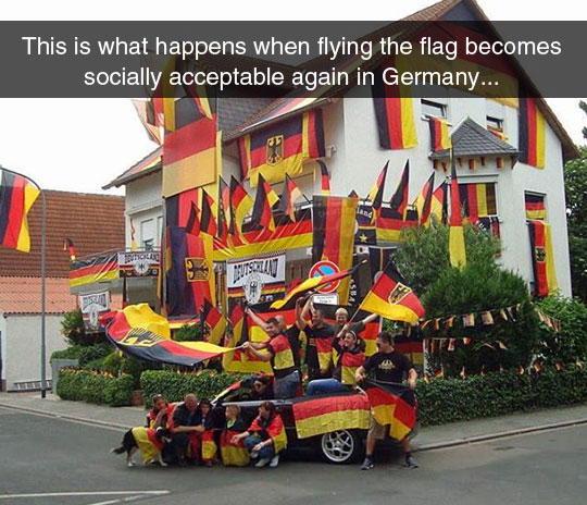 funny-German-flag-house-fans