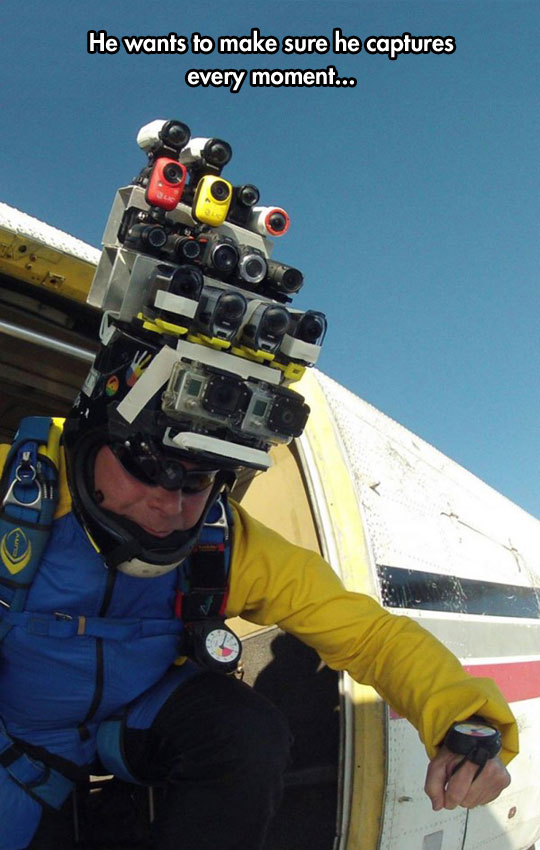 funny-skydiver-cameras-helmet