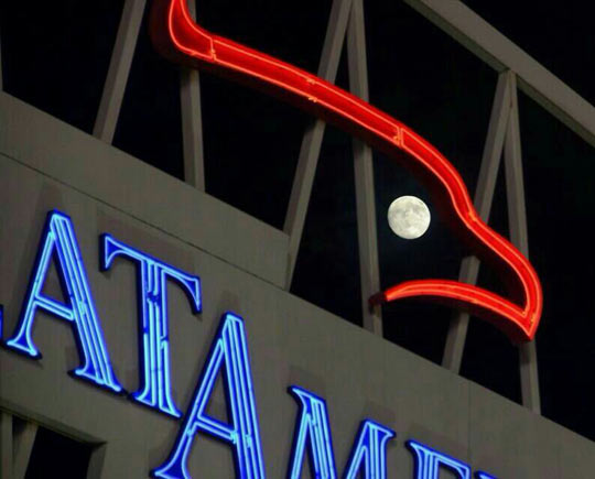 cool-sign-eagle-lights-moon-eye