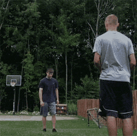 funny-gif-basket-ball-playing