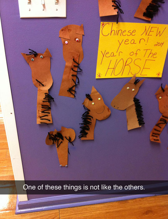 funny-kids-horse-paper-board