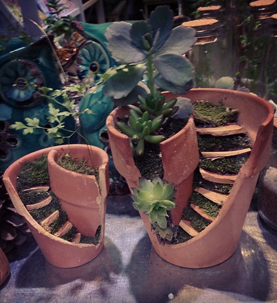funny-plant-pot-broken-stairs-small