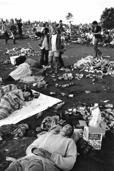 Photos-of-Life-at-Woodstock-1969-56