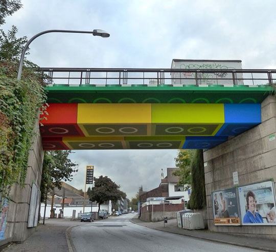 cool-LEGO-bridge-Germany-painting-1