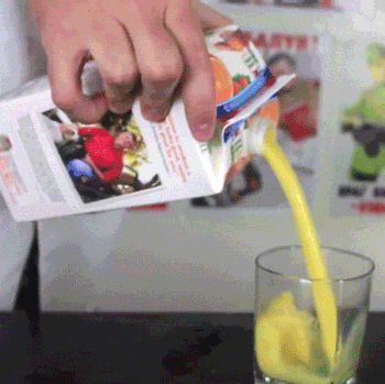 funny-gif-orange-juice-hack-splash