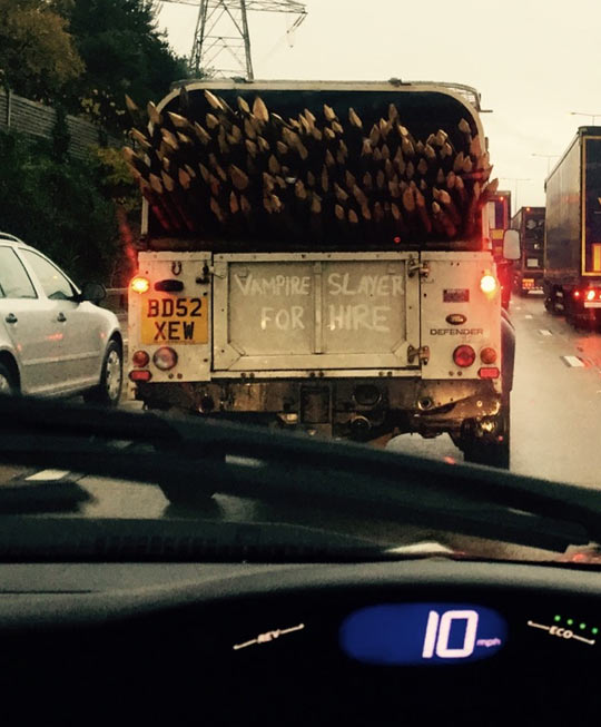 funny-truck-highway-vampire-slayer