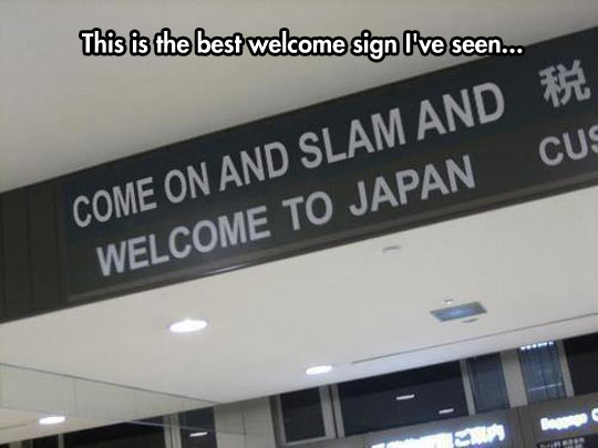 funny-welcome-sign-Japan-translate