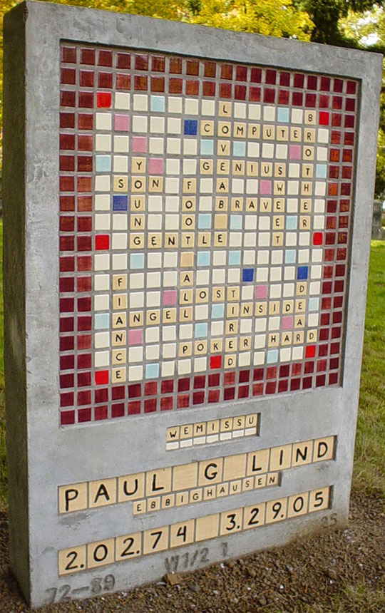 cool-Scrabble-gravestone-cemetery