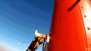 cool-gif-man-climbing-loop