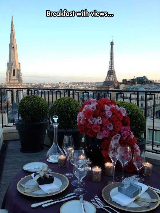funny-breakfast-Paris-view-Eiffel-Tower