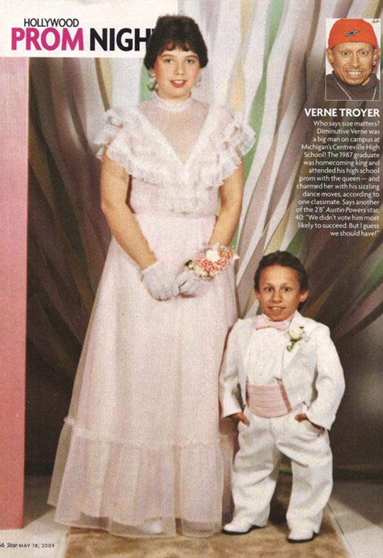 Verne Troyer At Prom