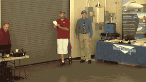 cool-gif-world-record-paper-airplane