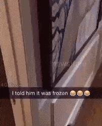 funny-gif-grandpa-computer-frozen