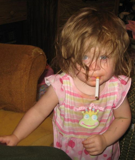baby-cigarette-mouthworst-parents-bad-parenting-skills