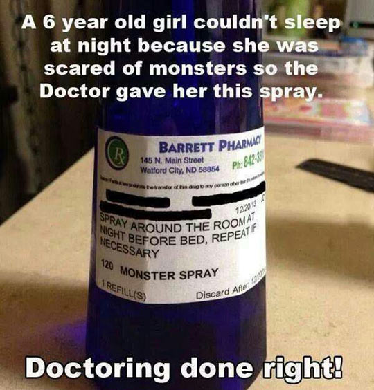 funny-doctor-monster-spray-kid-scared