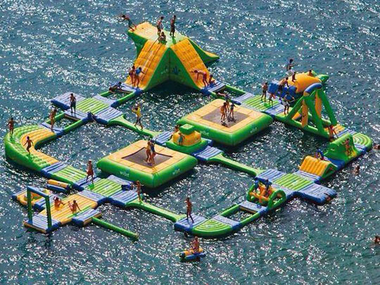 funny-sea-park-floatable-platform
