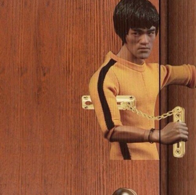 Bruce Lee door lock