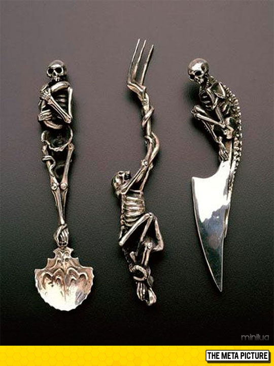 cool-skeleton-theme-utensils-knife