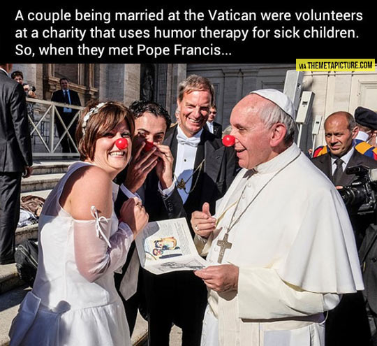 funny-Pope-Francis-clown-nose-charity-Vatican