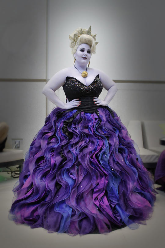 cool-Ursula-cosplay-purple