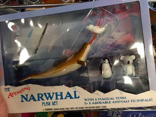 cool-animals-toy-narwhal-play-set