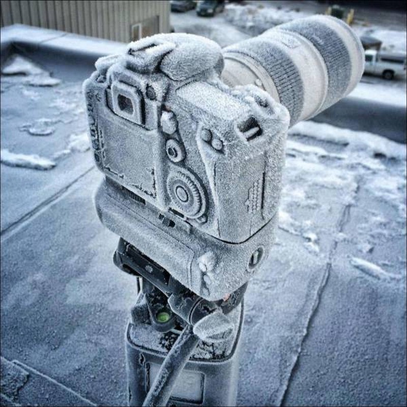 Frozen Camera.