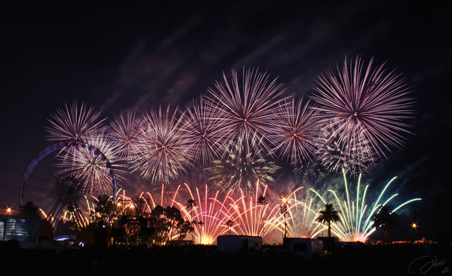 20 Breathtaking Fireworks to Get You Into the New Year's Spirit