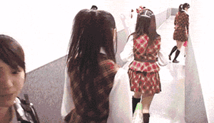funny-Japanese-girl-camera-changing-faces.gif